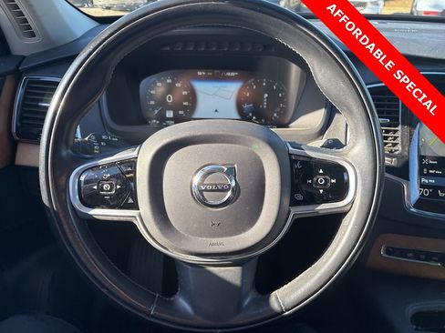 Used 2021 Volvo XC90 T6 Momentum w/ Advanced Package image 26