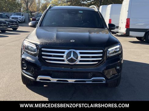 New 2026 Mercedes-Benz GLB 250 4MATIC image 7