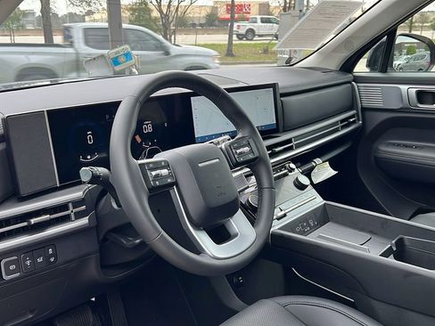 Used 2025 Hyundai Santa Fe XRT w/ Tow & Go Package image 2