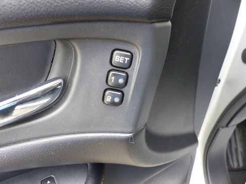 Used 2023 Nissan Murano Platinum w/ Cargo Package AWD/4WD image 22