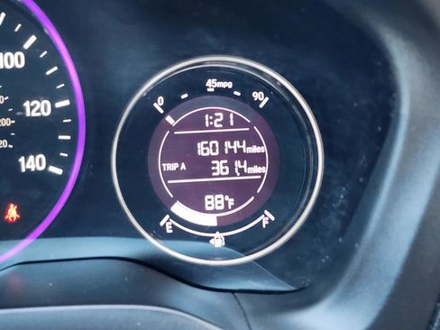 Used 2016 Honda HR-V EX image 19