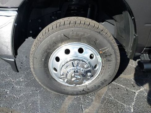 New 2026 RAM 3500 Tradesman image 21