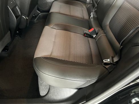 Used 2025 Chevrolet Trax LT w/ Driver Confidence Package FWD image 45