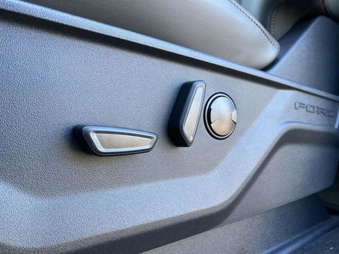 New 2025 Ford Expedition Max Active image 14