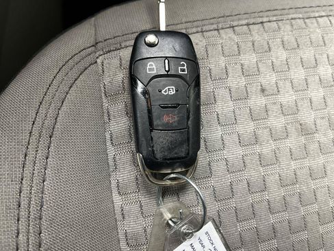 Used 2023 Ford Transit Connect XLT FWD image 19