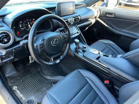 Used 2022 Lexus IS 350 F Sport w/ Memory Package image 11