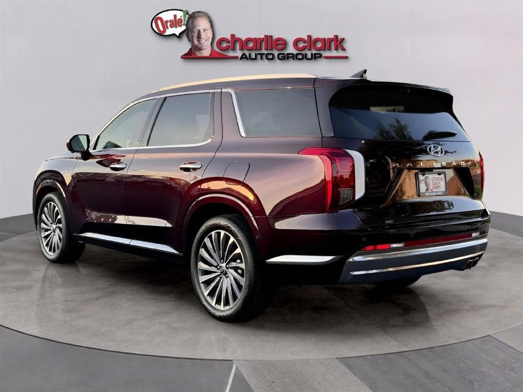 Certified 2024 Hyundai Palisade Calligraphy AWD/4WD image 3