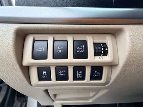 Used 2015 Subaru Outback 2.5i Premium image 7