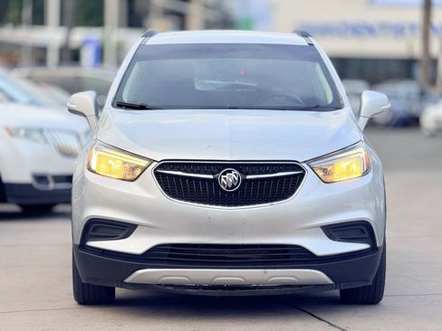 Used 2019 Buick Encore Preferred image 2