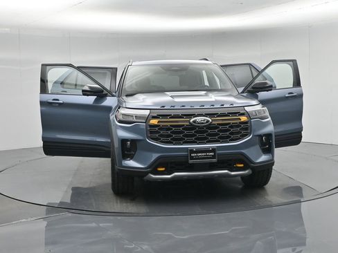 New 2026 Ford Explorer Tremor w/ Tremor Ultimate Package AWD/4WD image 34