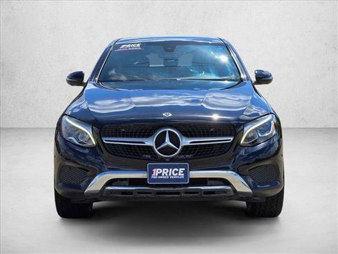 Used 2019 Mercedes-Benz GLC 300 4MATIC Coupe image 2
