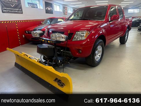 Used 2010 Nissan Frontier PRO-4X AWD/4WD image 1