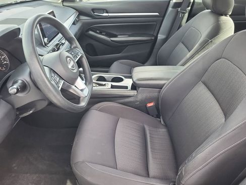 Used 2023 Nissan Altima 2.5 SV image 12