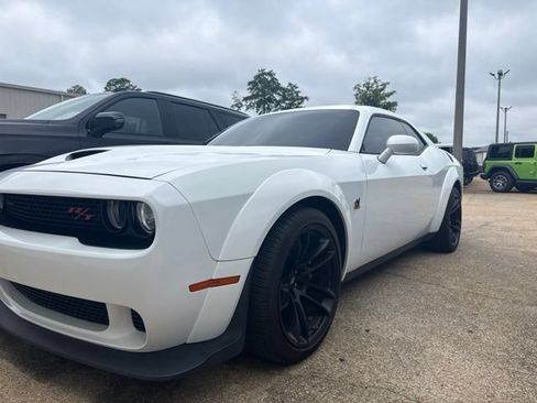 Used 2023 Dodge Challenger R/T Scat Pack RWD image 1