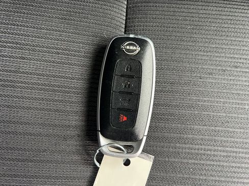 Certified 2024 Nissan Sentra SV image 24