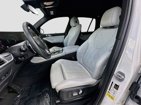Used 2024 BMW X5 sDrive40i w/ Parking Assistance Package RWD image 21