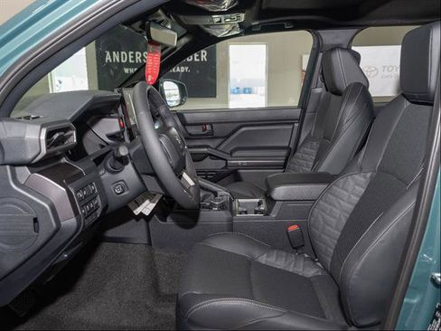 New 2026 Toyota 4Runner TRD Off-Road Premium AWD/4WD image 9