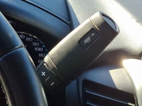 Used 2015 Chevrolet Tahoe LT image 16