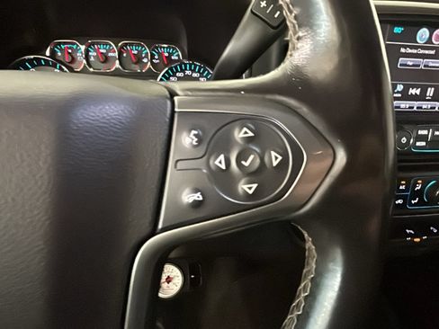 Used 2016 Chevrolet Silverado 2500 LT w/ Midnight Edition AWD/4WD image 18