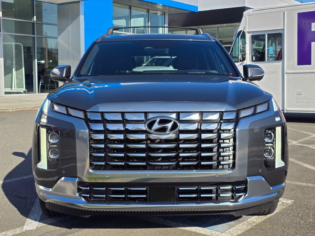 Used 2023 Hyundai Palisade Calligraphy w/ Winter Package AWD/4WD image 8