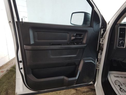 Used 2017 RAM 1500 4x4 Crew Cab w/ Protection Group image 19