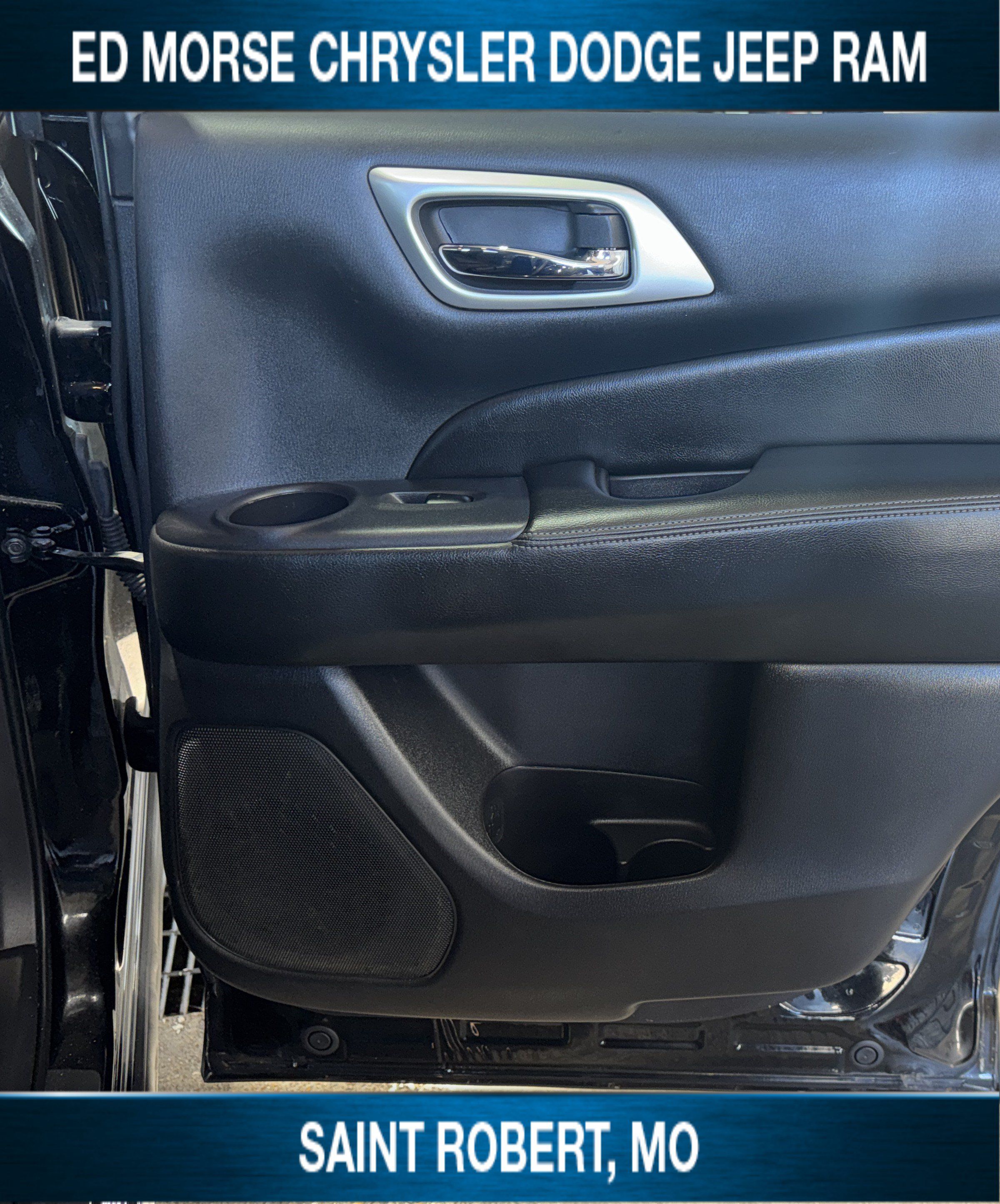 Used 2020 Nissan Pathfinder S AWD/4WD image 35