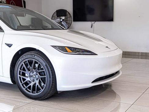 Used 2026 Tesla Model 3 RWD image 3