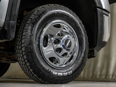 Used 2024 GMC Sierra 3500 Pro AWD/4WD image 46