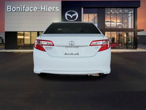 Used 2012 Toyota Camry LE image 26