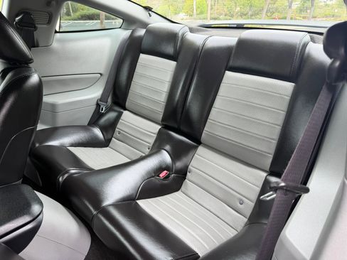 Used 2007 Ford Mustang GT Premium RWD image 13