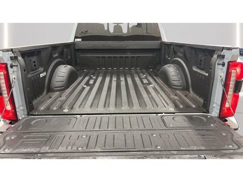 Used 2024 Ford F250 Lariat w/ Lariat Ultimate Package AWD/4WD image 24