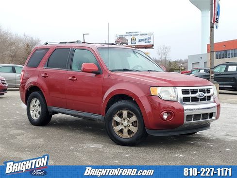 Used 2011 Ford Escape Limited w/ Class II Trailer Tow Pkg image 1