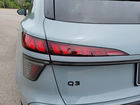 New 2026 Audi Q3 quattro 2.0T AWD/4WD image 10