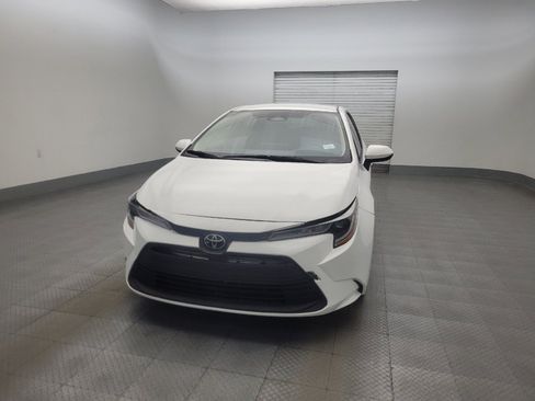 Used 2024 Toyota Corolla LE FWD image 15