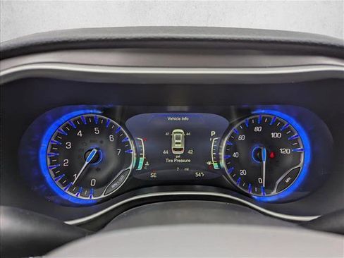 New 2026 Chrysler Pacifica Select image 16