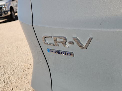 Used 2025 Honda CR-V Sport Touring image 8