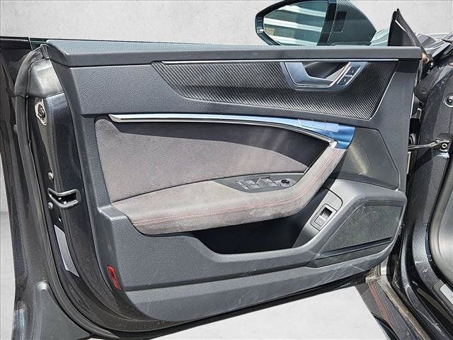 Used 2025 Audi RS 7 Performance AWD/4WD image 10