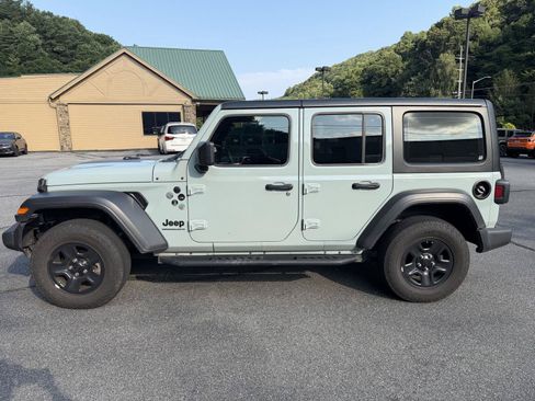 Used 2024 Jeep Wrangler Unlimited Sport AWD/4WD image 6