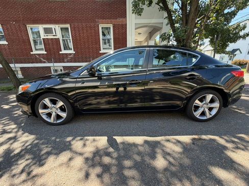 Used 2014 Acura ILX FWD image 2