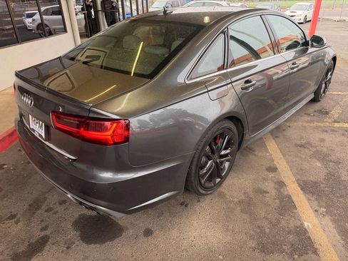 Used 2017 Audi S6 Prestige image 5
