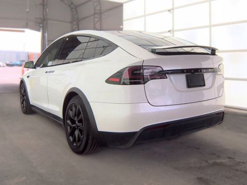 Used 2023 Tesla Model X AWD/4WD image 6
