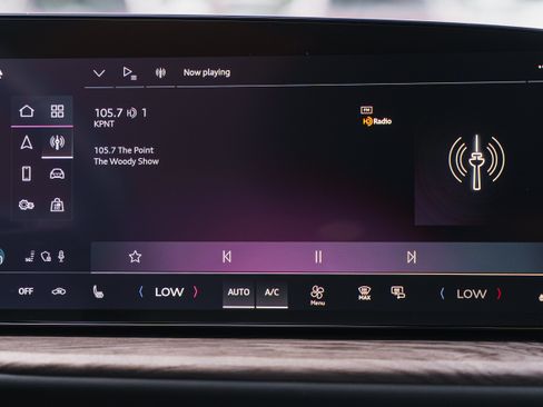 Certified 2025 Audi Q5 Premium AWD/4WD image 13