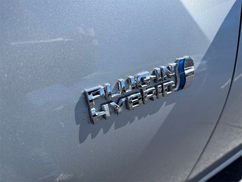 Used 2022 Toyota Prius Prime LE image 23