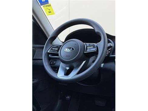 Used 2020 Kia Optima LX image 13