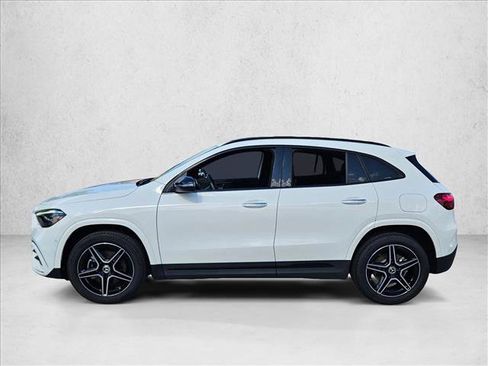 Used 2025 Mercedes-Benz GLA 250 image 9