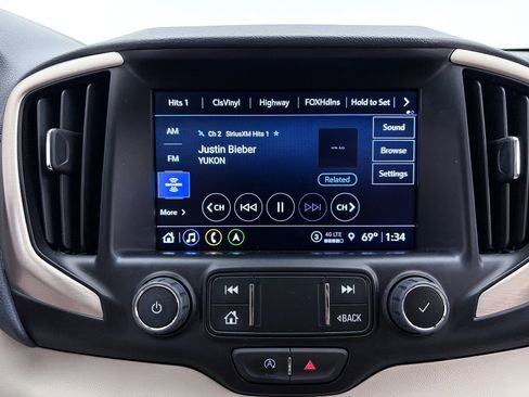 Used 2023 GMC Terrain Denali w/ Denali Premium Package image 21