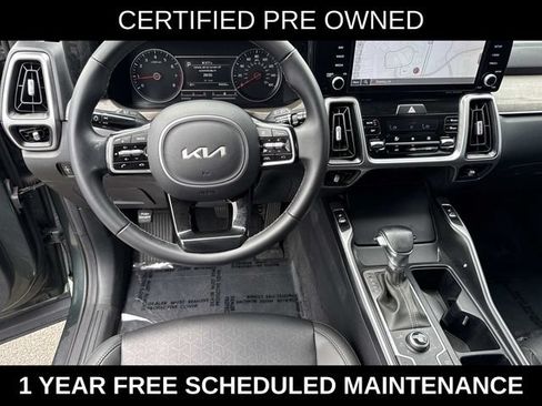 Used 2023 Kia Sorento S w/ Panoramic Sunroof Package AWD/4WD image 18