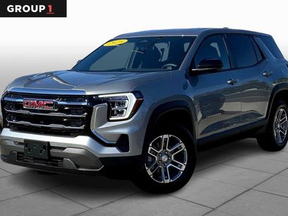 Used 2025 GMC Terrain Elevation