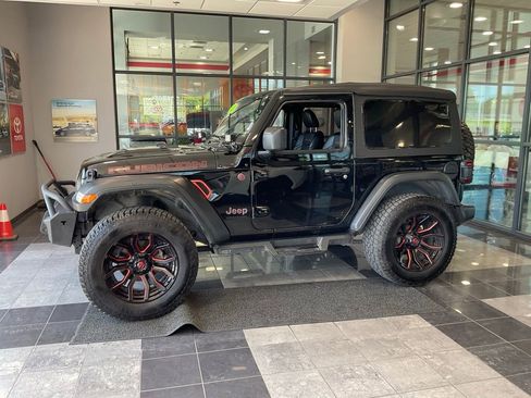 Used 2021 Jeep Wrangler Rubicon AWD/4WD image 3