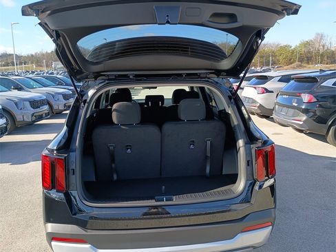 New 2026 Kia Sorento LX image 30